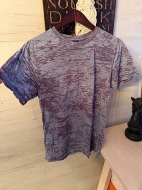 Alternative Vintage Soft Men's Cotton Short Sleeve Tee with Contrast Pattern